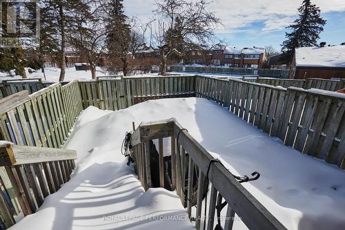 Fenced backyard - 222 Huntridge, Ottawa, ON - Outdoor