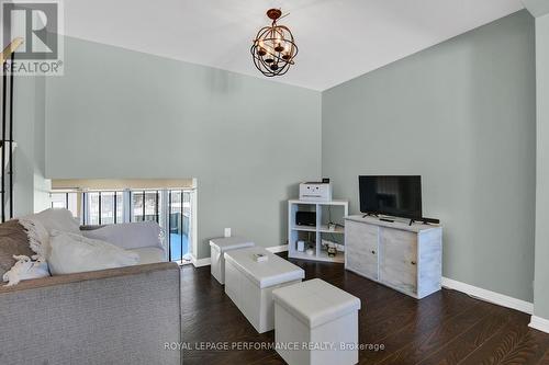 Dining Room currently being used as a den - 222 Huntridge, Ottawa, ON - Indoor