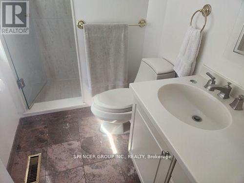 1856 Briarcrook Crescent, Mississauga, ON - Indoor Photo Showing Bathroom