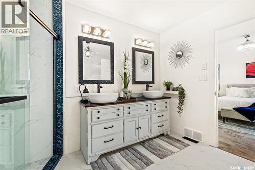 1130 Stadacona Street W, Moose Jaw, SK - Indoor Photo Showing Bathroom