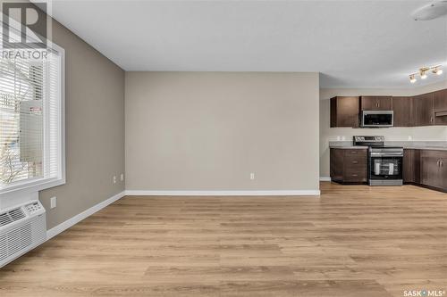 87 5642 Gordon Road, Regina, SK - Indoor Photo Showing Kitchen