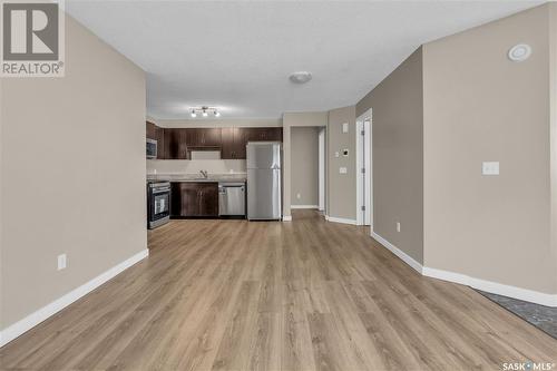 87 5642 Gordon Road, Regina, SK - Indoor Photo Showing Kitchen