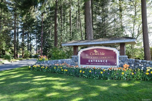 905/906 D-366 Clubhouse Dr, Courtenay, BC - Outdoor