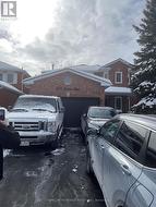 3215 SHADETREE DRIVE  Mississauga, ON L5N 6P4