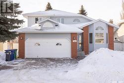 429 Swan LANE  Saskatoon, SK S7J 5C1