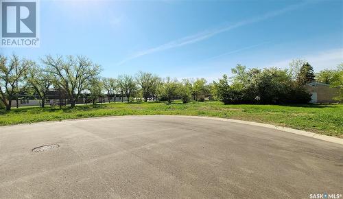 16 Kenney Crescent, Weyburn, SK 