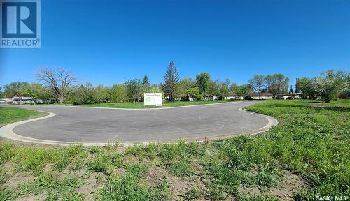 32 Kenney Crescent, Weyburn, SK 