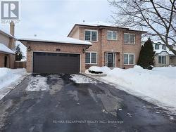 3 SUTER CRESCENT  Hamilton, ON L9H 6R6