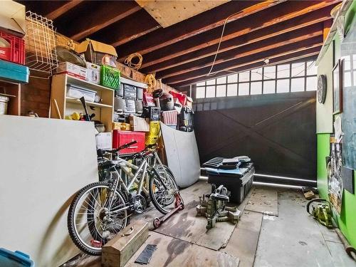 1612 Quadra St, Victoria, BC - Indoor Photo Showing Basement