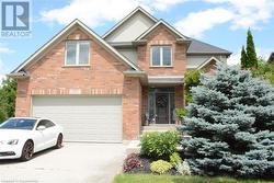 862 CREEKSIDE Drive  Waterloo, ON N2V 2S7