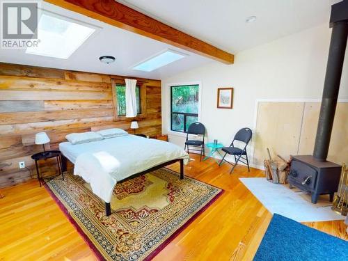 1580 Vancouver Blvd, Savary Island, BC - Indoor Photo Showing Bedroom