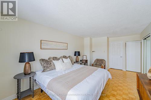 1914 Russell Road, Ottawa, ON - Indoor Photo Showing Bedroom