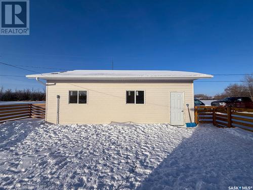 201 - 203 4Th Avenue, Climax, SK - Outdoor