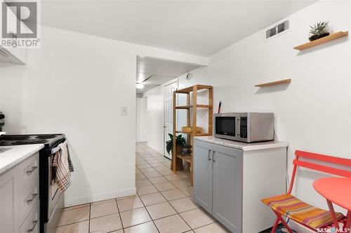 2155 Winnipeg Street, Regina, SK - Indoor Photo Showing Kitchen