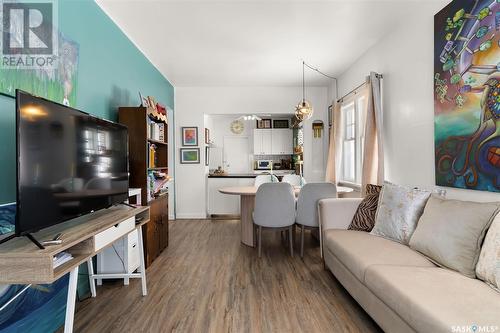 2155 Winnipeg Street, Regina, SK - Indoor Photo Showing Living Room