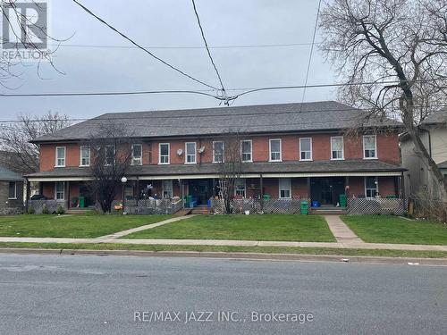 210-220 PERRY STREET  Peterborough (Town Ward 3), ON K9J 2J2