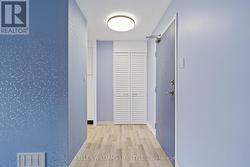 Foyer & Closet - 