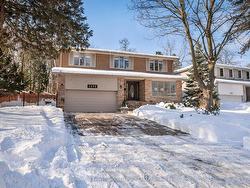 1376 Tecumseh Park Drive  Mississauga, ON L5H 2W6