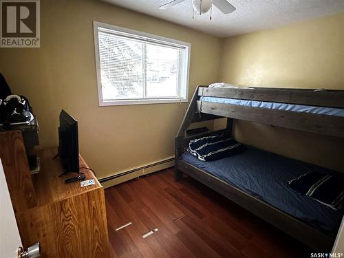 19 26 Shaw Street, Regina, SK - Indoor Photo Showing Bedroom