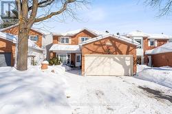 23 PITTAWAY AVENUE  Ottawa, ON K1G 4P8