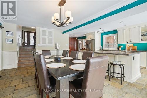 300 Shoreview Road, Burlington, ON - Indoor Photo Showing Dining Room