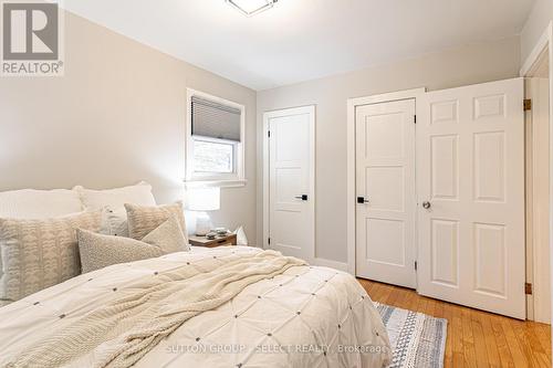 1286 Springbank Avenue, London, ON - Indoor Photo Showing Bedroom