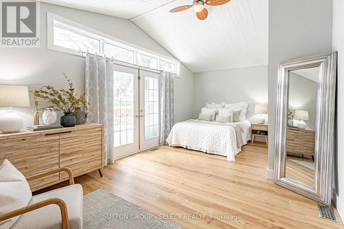 1286 Springbank Avenue, London, ON - Indoor Photo Showing Bedroom