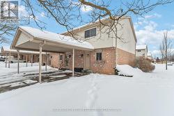 17 - 151 BONAVENTURE DRIVE  London, ON N5V 4M1