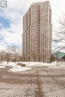 716 - 25 KINGSBRIDGE GARDEN CIRCLE  Mississauga, ON L5R 4B1