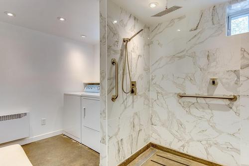 Laundry room - 35 Rue Academy, Sutton, QC - Indoor