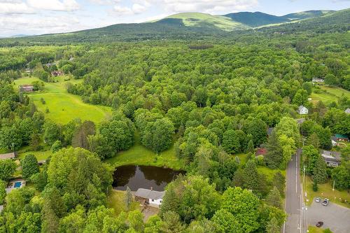 Aerial photo - 35 Rue Academy, Sutton, QC - Outdoor With View