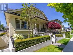 3345 COLLINGWOOD STREET  Vancouver, BC V6S 2A2