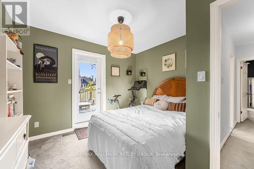 44 Putman Avenue, Ottawa, ON - Indoor Photo Showing Bedroom