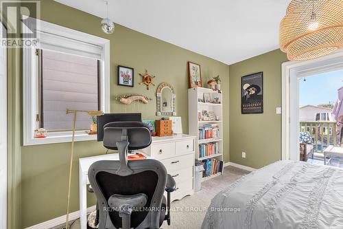 44 Putman Avenue, Ottawa, ON - Indoor Photo Showing Bedroom