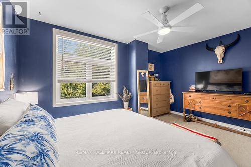 44 Putman Avenue, Ottawa, ON - Indoor Photo Showing Bedroom