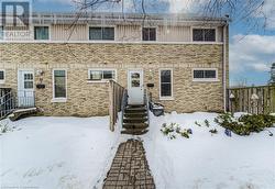 35 BRECKENRIDGE Drive Unit# 23  Kitchener, ON N2B 3H5