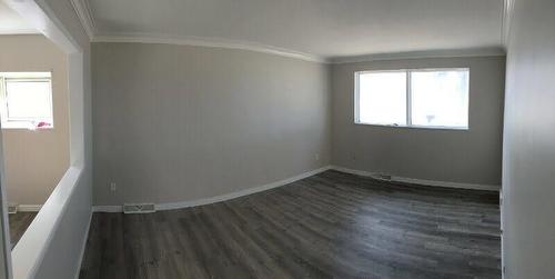 986 Archibald Street, Winnipeg, MB - Indoor Photo Showing Other Room