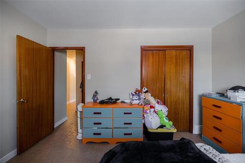 986 Archibald Street, Winnipeg, MB - Indoor Photo Showing Bedroom