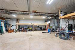 Garage - 