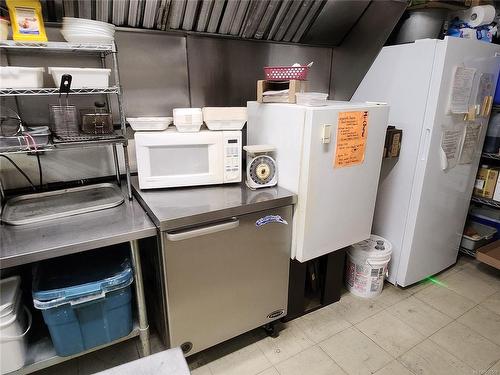 890 Wembley Rd, French Creek, BC 