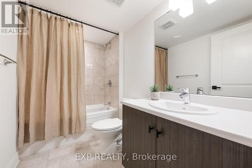 204 Avro Circle, Ottawa, ON - Indoor Photo Showing Bathroom