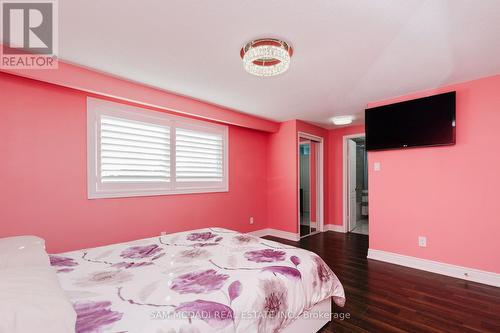 3328 Chokecherry Crescent, Mississauga, ON - Indoor Photo Showing Bedroom