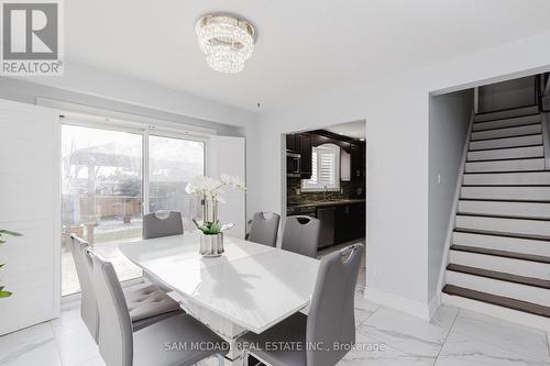 3328 Chokecherry Crescent, Mississauga, ON - Indoor Photo Showing Dining Room