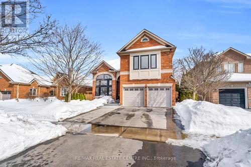 4397 Latimer Crescent, Burlington, ON - Outdoor With Facade