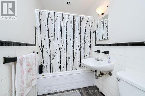 1238 Claredale Road, Mississauga, ON - Indoor Photo Showing Bathroom