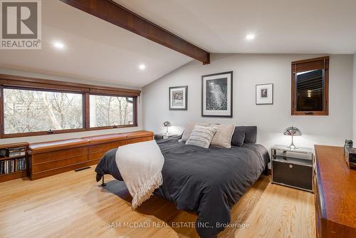 1691 Sunnycove Drive, Mississauga, ON - Indoor Photo Showing Bedroom