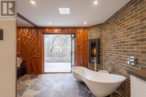 1691 Sunnycove Drive, Mississauga, ON - Indoor Photo Showing Bathroom