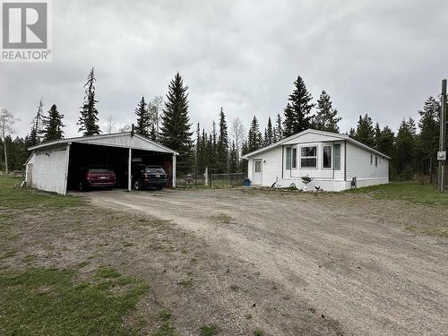 5793 Little Fort 24 Highway, 100 Mile House, BC - Outdoor
