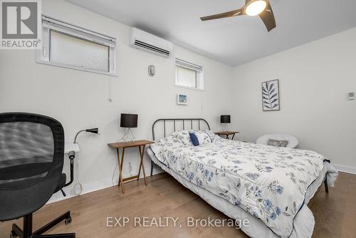 303 Lanark Avenue, Ottawa, ON - Indoor Photo Showing Bedroom