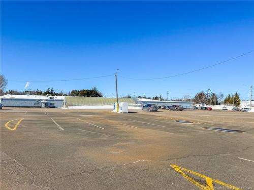 170 Doak Rd, Fredericton, NB 